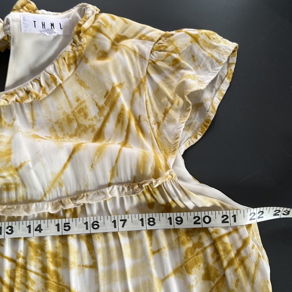 THML Dress - Picture 10 of 10